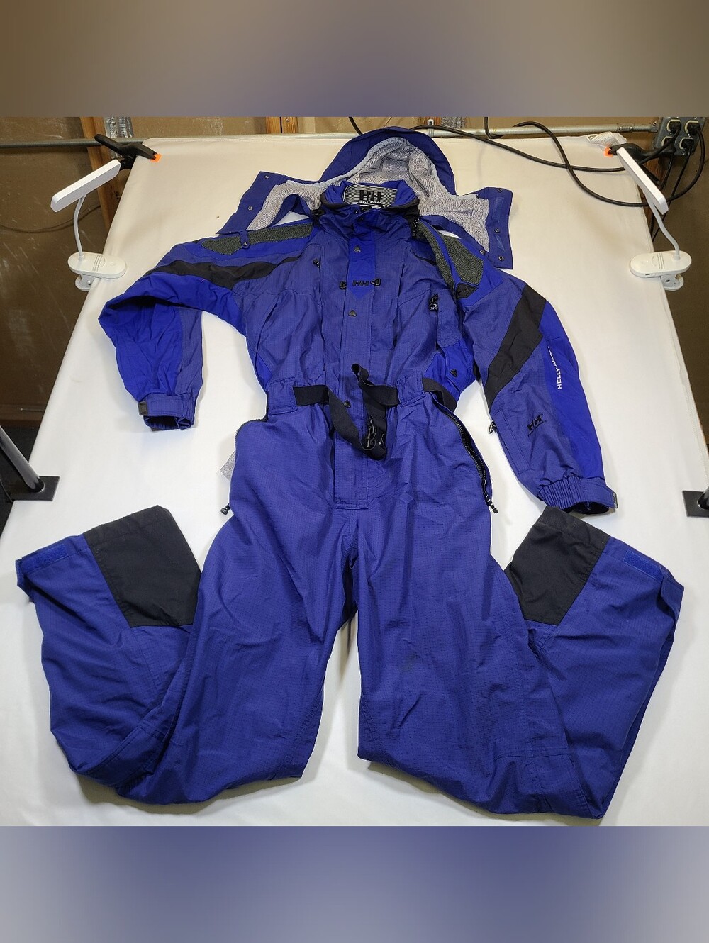 E1 Helly Hansen Ski Suit One piece Snowsuit Snow Bib Equipe Jumpsuit Vtg Mens XL
